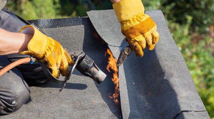 Professional residential roofers in Grand Forks, ND